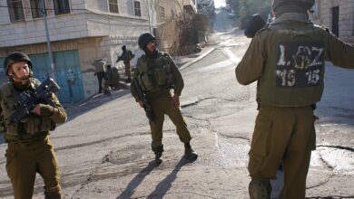 الاحتلال يعتقل عدداً من الفلسطينيين بينهم أطفال خلال حملة اقتحامات بالضفة الغربية