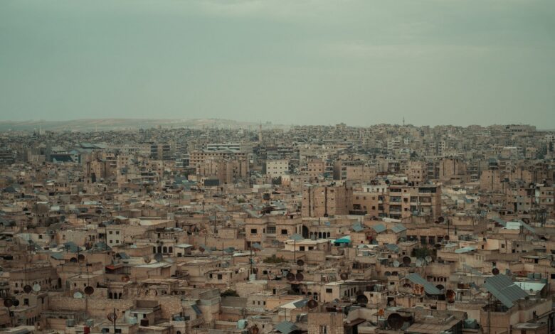 لجنة تفتيش قضائية تزور عائلة الطفلة فرح الحمود في درعا لمتابعة التحقيقات