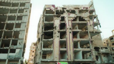 مقتل أربعة فلسطينيين وتدمير مستودع للأدوية بضربات إسرائيلية على غزة